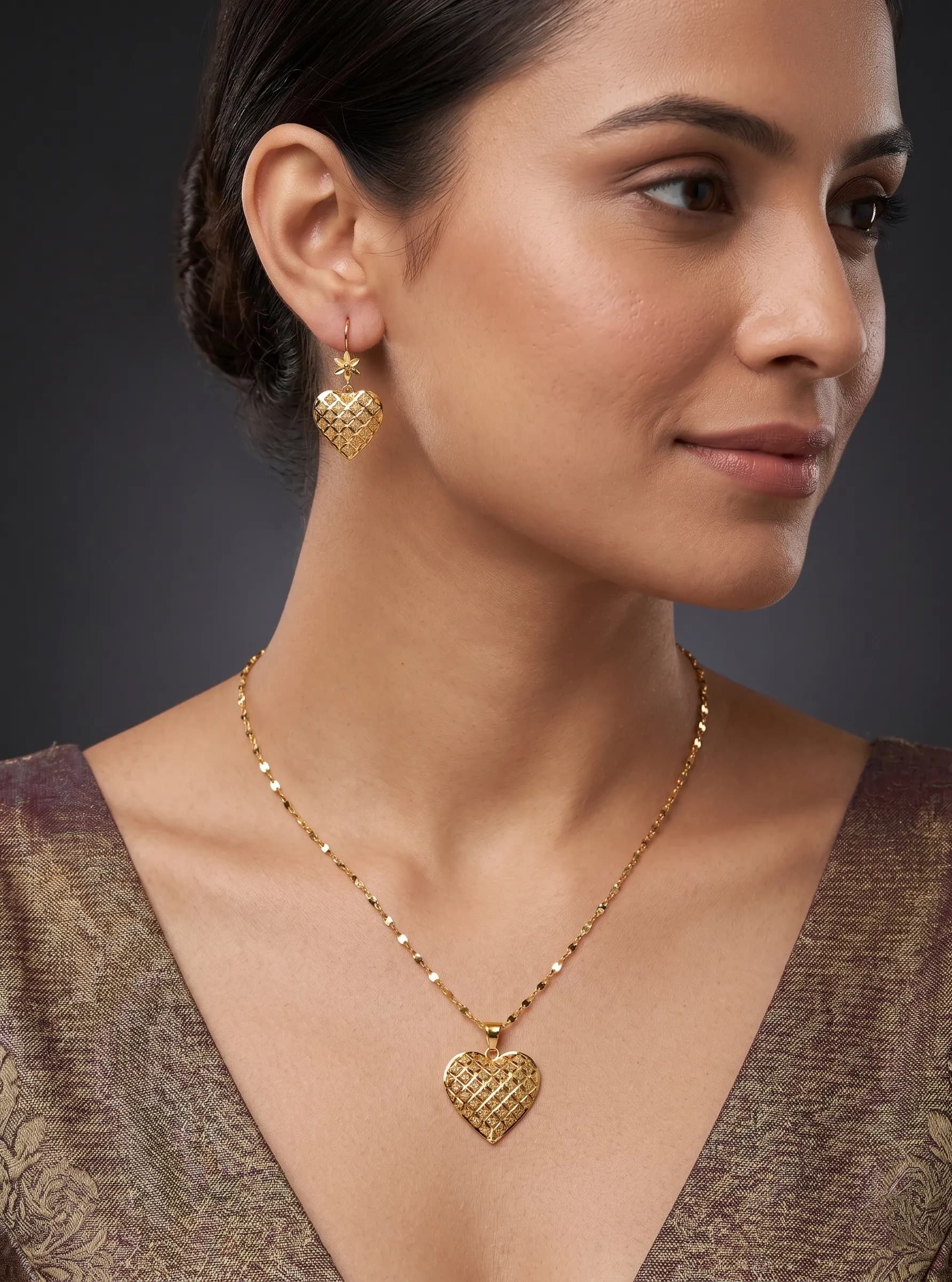 Elegant gold necklace portrait