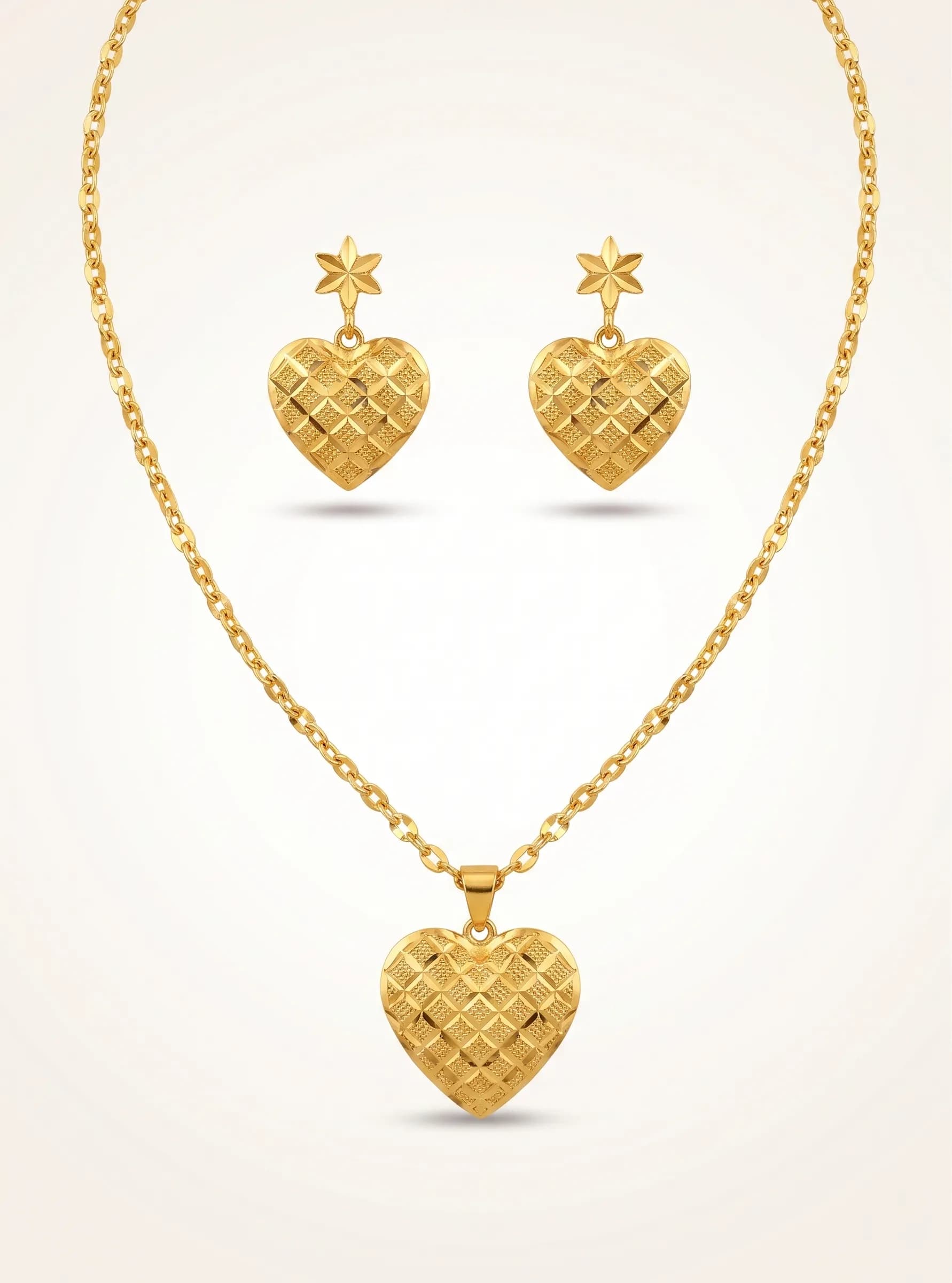 Heart pendant gold necklace set